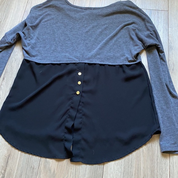 Color block long sleeve - Picture 3 of 4